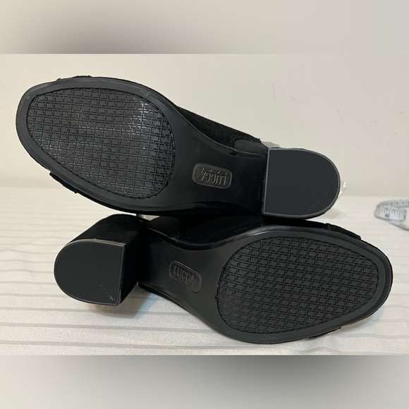 Lucca Lane Black Suede Leather Seleste Peep Toe Shoes Heels Size 8 Like New - Picture 10 of 15